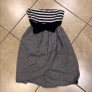 Strapless Bow tie dress with stripes